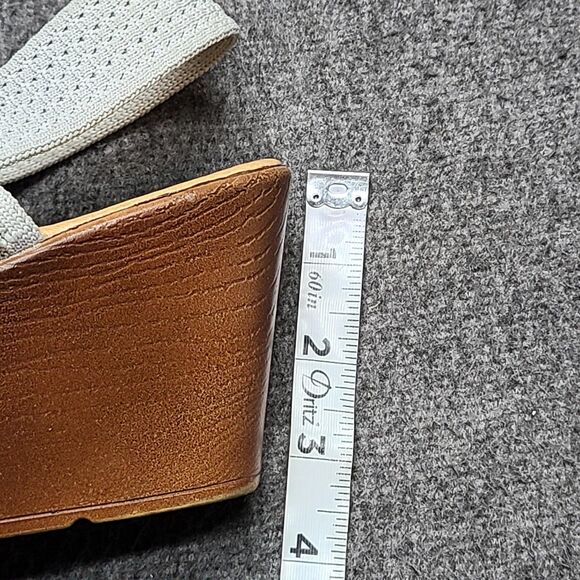 93 Vintage Dallas 2 Shoes Womens Size 9.5M Gray Wedge Sandals Fabric Comfortable - Picture 8 of 9